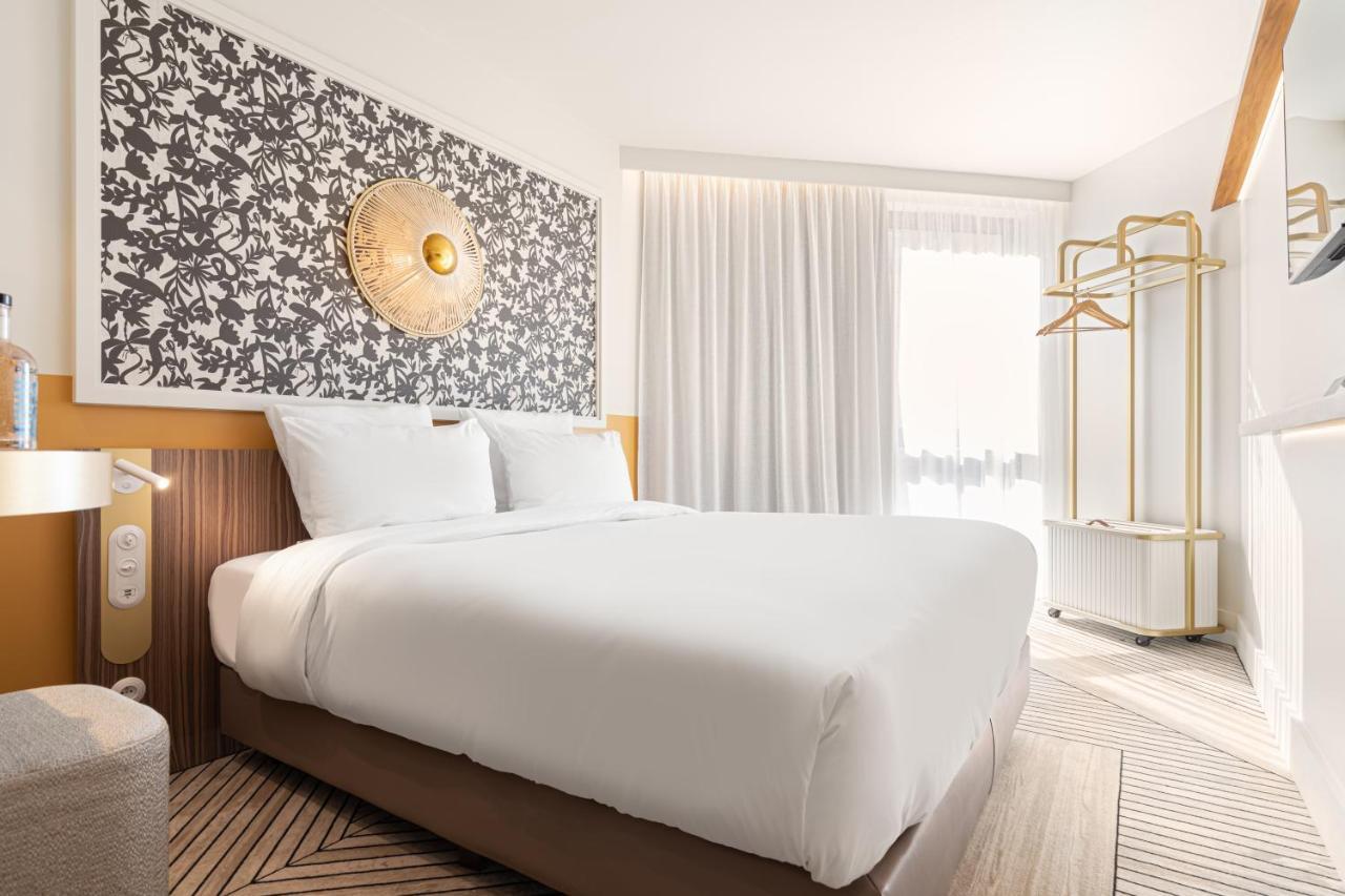 Hotel Yac Paris Clichy, A Member Of Radisson Individuals Εξωτερικό φωτογραφία
