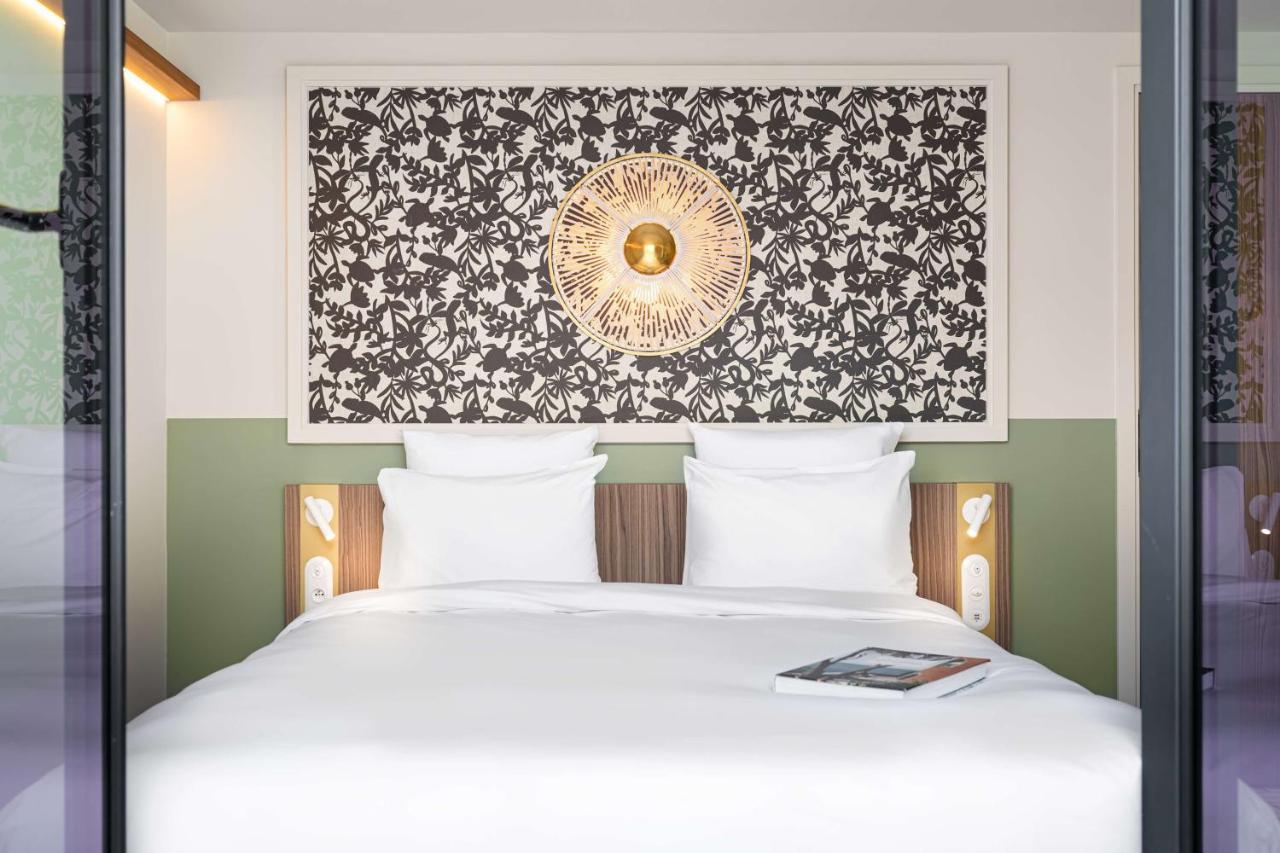 Hotel Yac Paris Clichy, A Member Of Radisson Individuals Εξωτερικό φωτογραφία