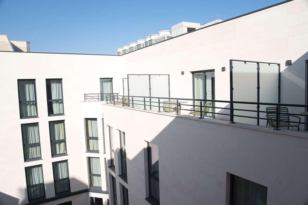 Hotel Yac Paris Clichy, A Member Of Radisson Individuals Εξωτερικό φωτογραφία